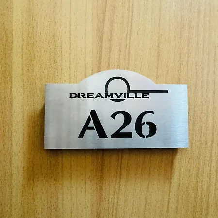 Sunny Dreams A 26 One Bedroom Big Balcony 公寓 阳光海滩