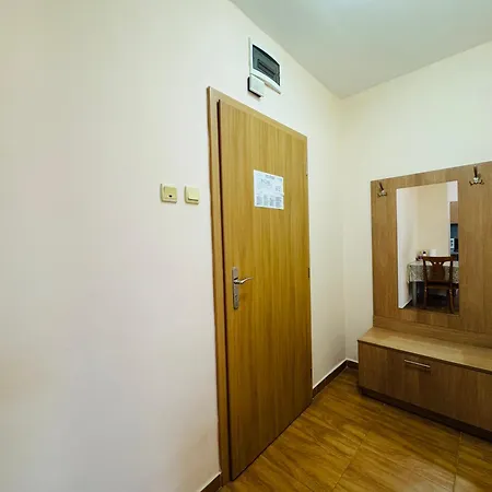 Sunny Dreams A 26 One Bedroom Big Balcony 公寓 *