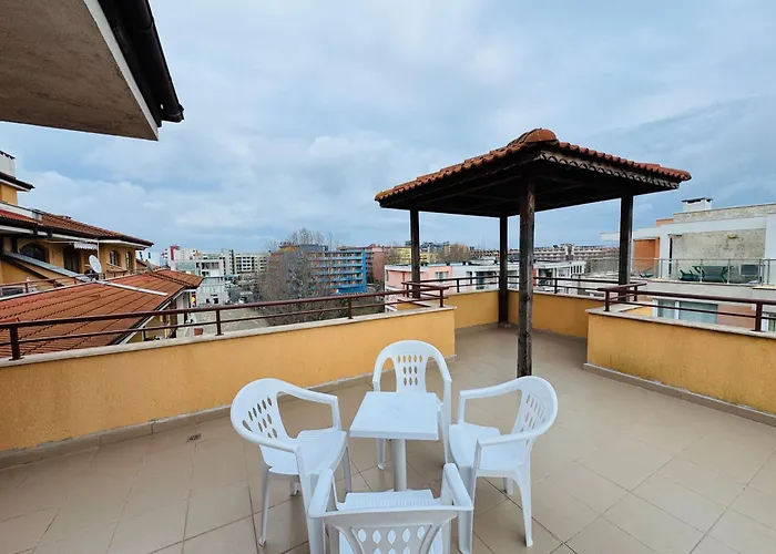 Sunny Dreams A 26 One Bedroom Big Balcony 公寓 阳光海滩